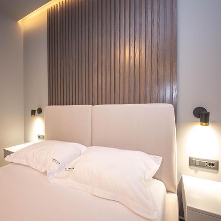 Lake View Rooms Ksamil Kültér fotó