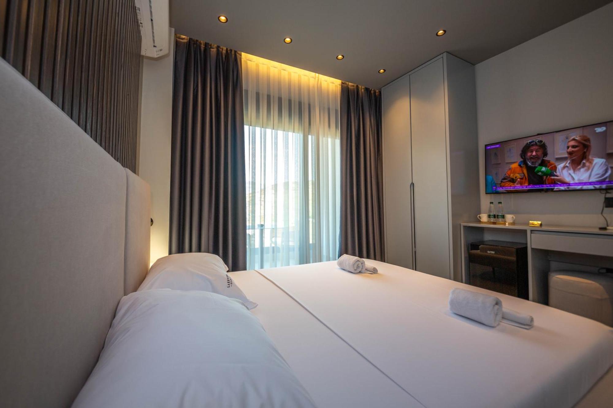Lake View Rooms Ksamil Kültér fotó