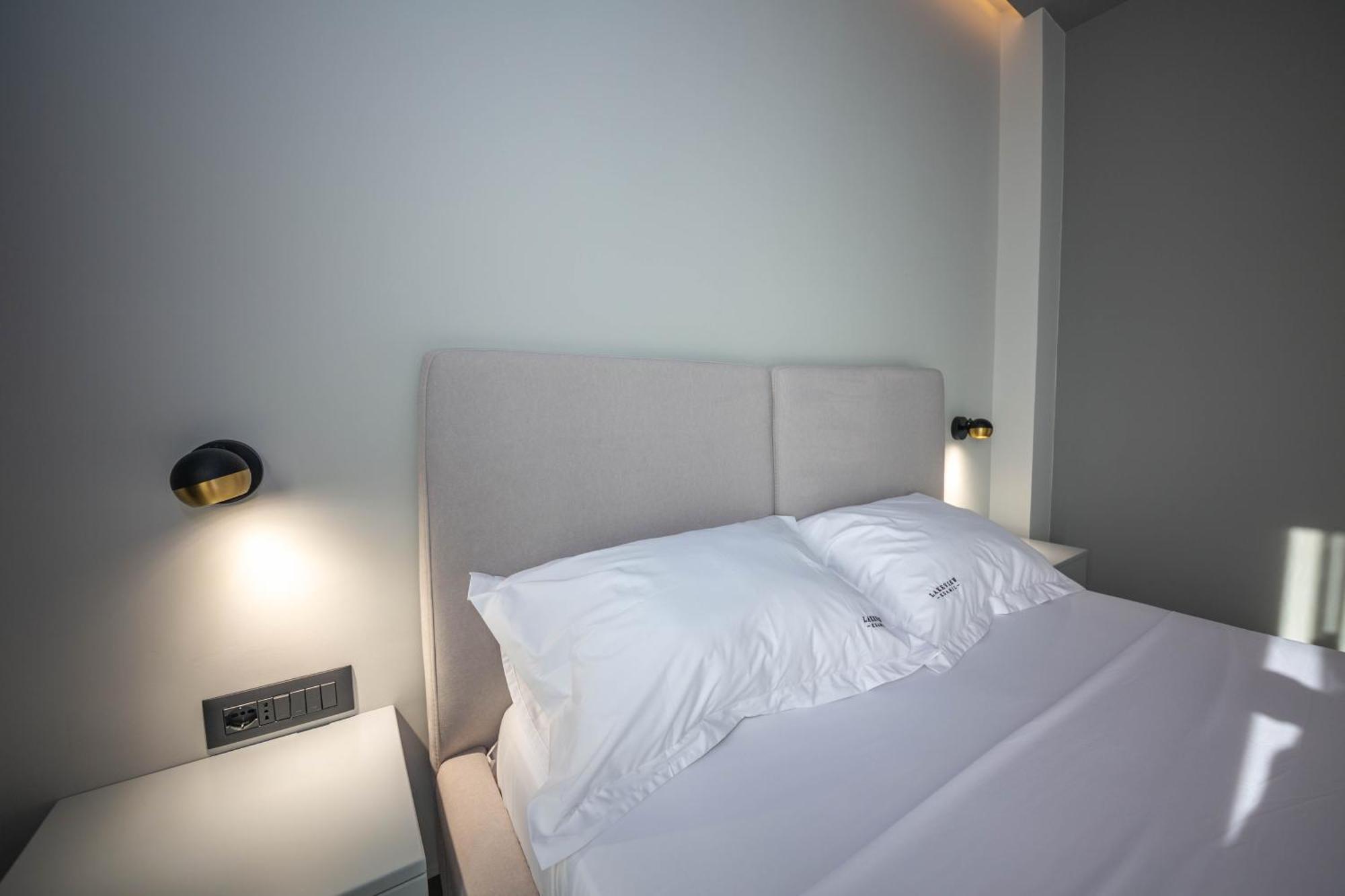 Lake View Rooms Ksamil Kültér fotó