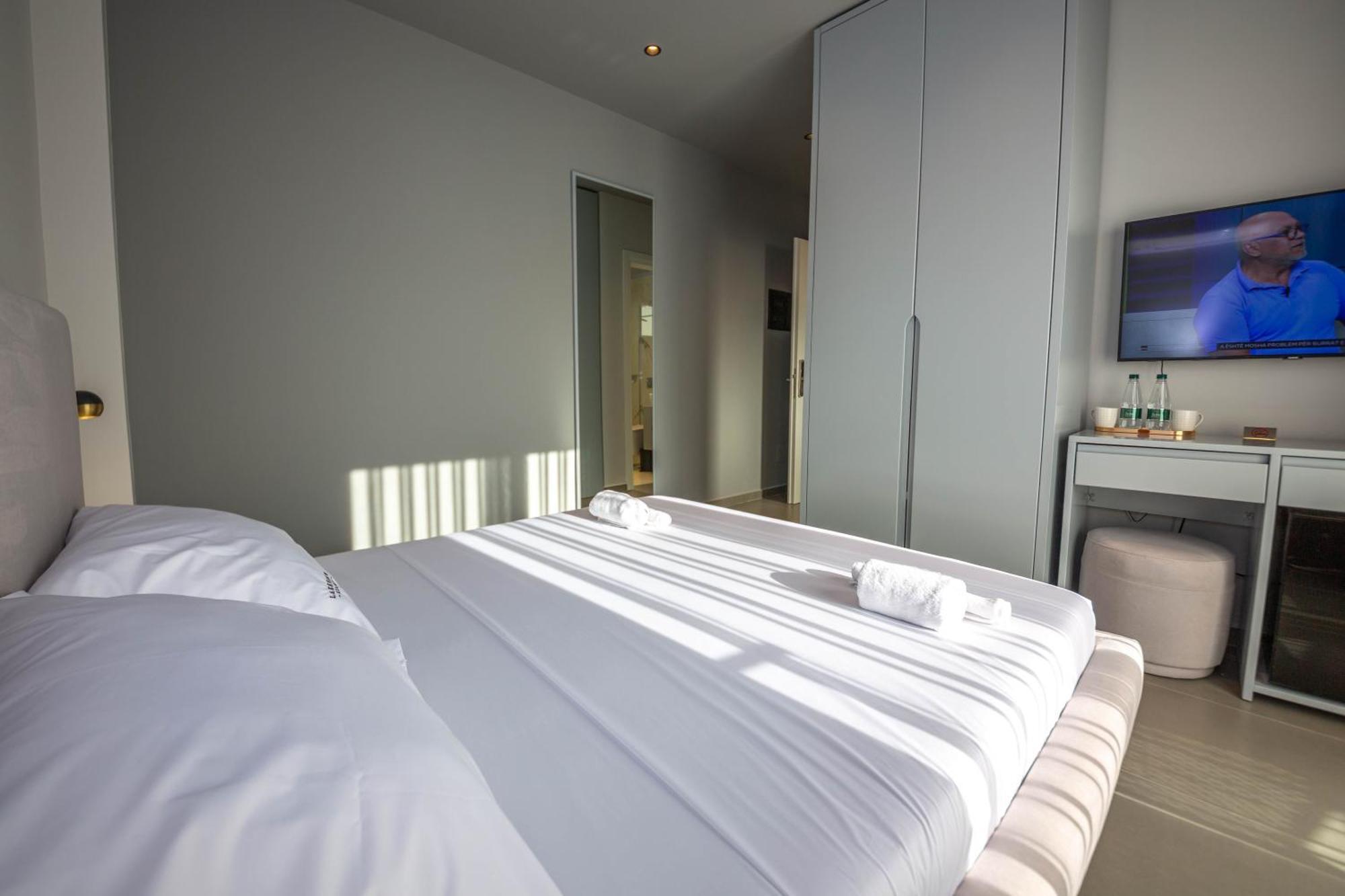 Lake View Rooms Ksamil Kültér fotó