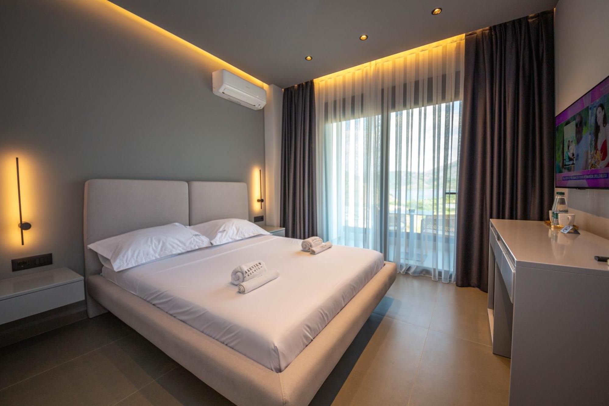 Lake View Rooms Ksamil Kültér fotó
