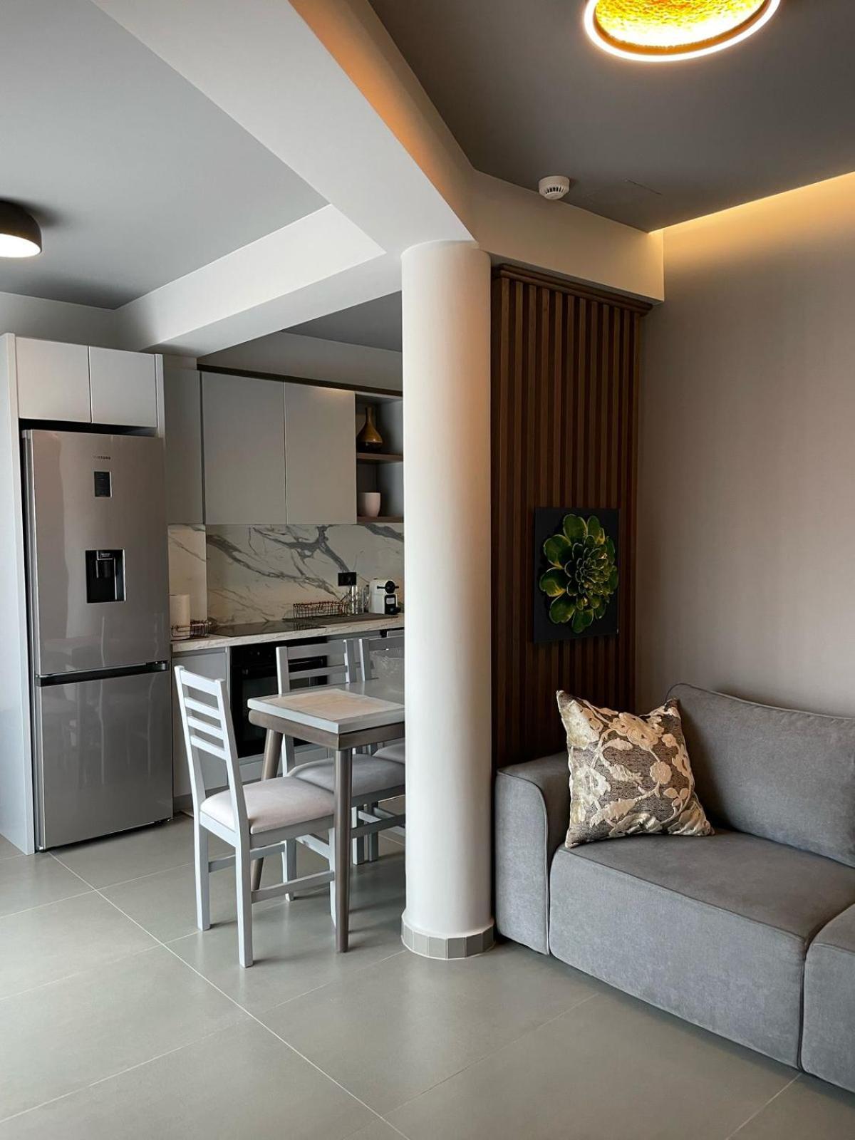 Lake View Rooms Ksamil Kültér fotó