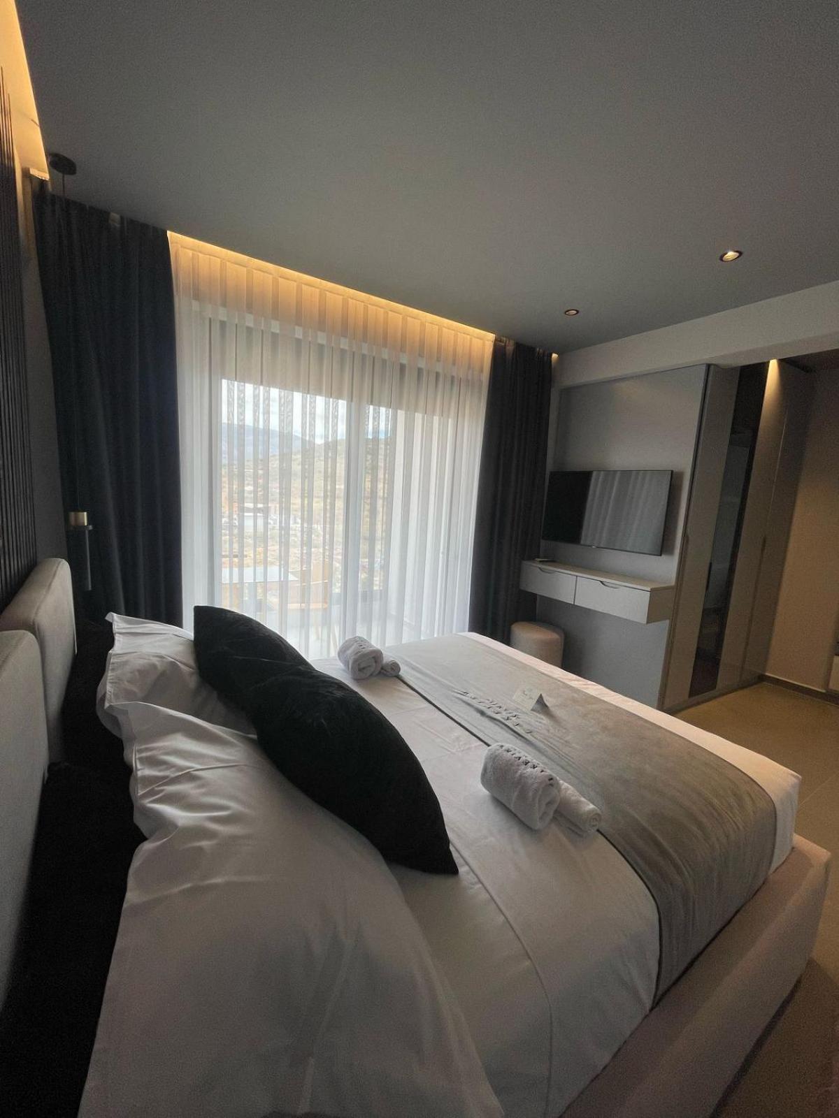 Lake View Rooms Ksamil Kültér fotó